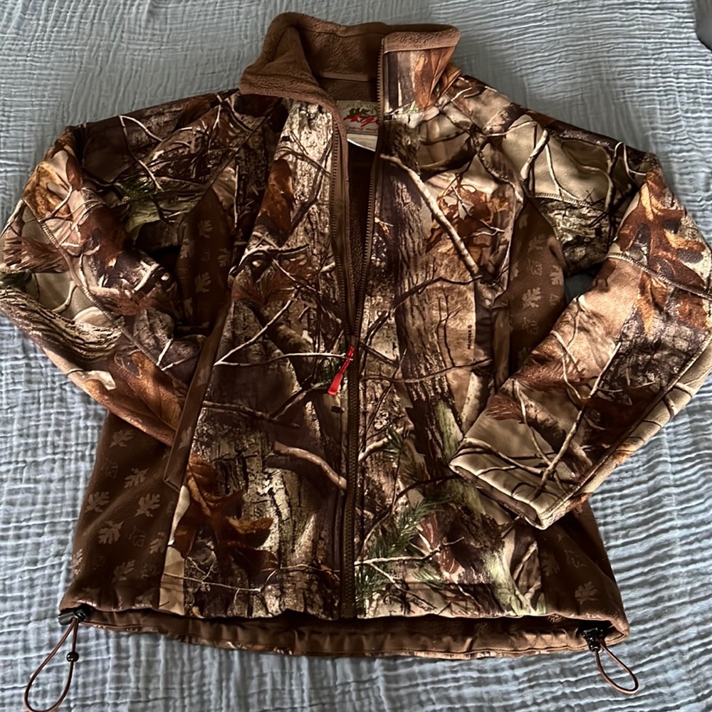 Cabela’s Women’s Fleece Coat size M